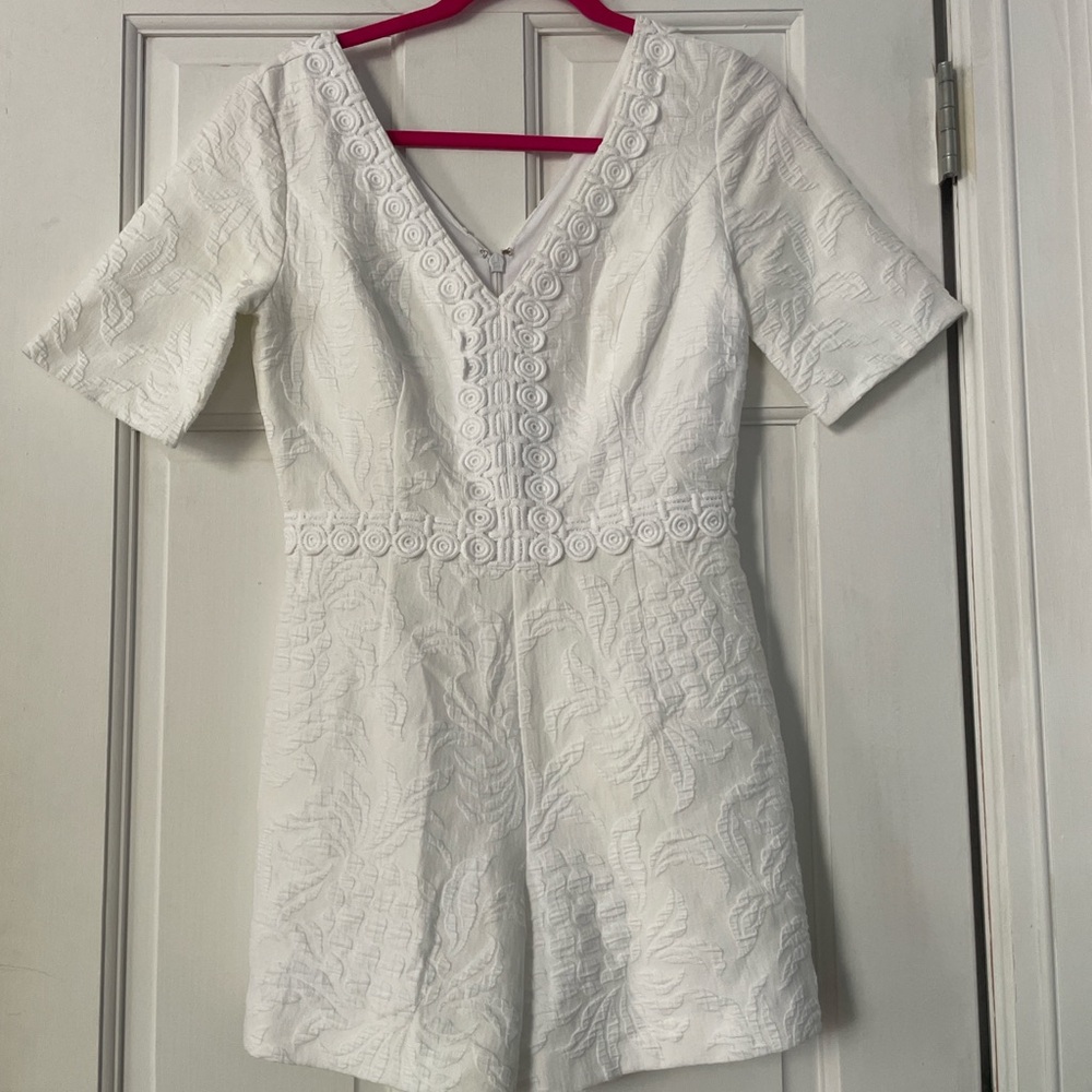 White Lily Pulitzer romper size 4